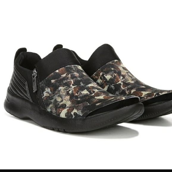 beez naturalizer shoes